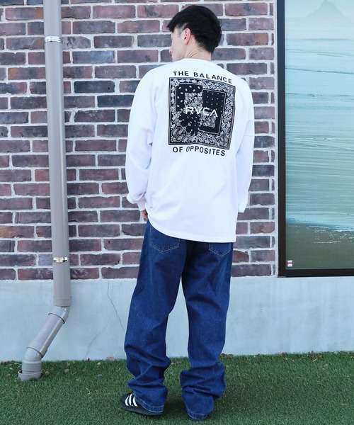 RVCA(ルーカ)の「RVCA/ルーカ BANDANA BOX LONG T ロンT BG041P01(Tシャツ/カットソー・メンズ・ブラック系その他/ホワイト×ブラック/ブラック×ホワイト/カーキブラウン・S/M/L)」の10枚目の写真