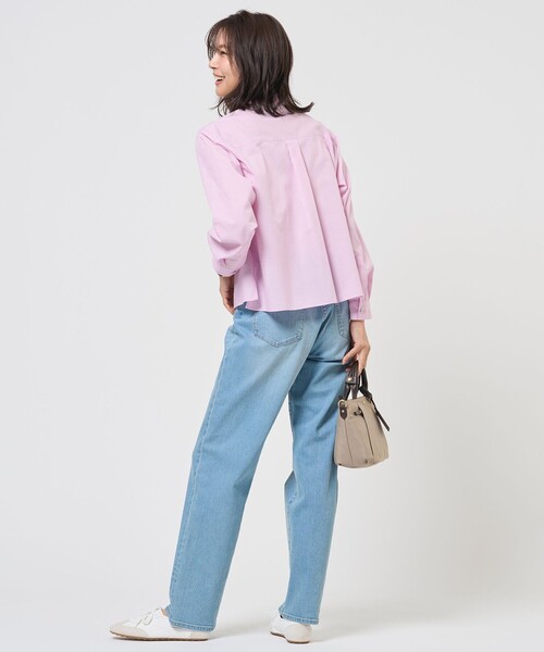 J.PRESS(ジェイプレス)の「【WEB限定カラーあり・一枚で着映え】COTTON TEX シャツ ブラウス(シャツ/ブラウス・レディース・ブルー系1/ピンク系/ベージュ系1/ライトグレー系1/サックスブルー系・11/9)」の18枚目の写真