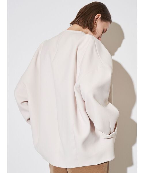 ELENDEEK（エレンディーク）の「フォルムショートコート（その他アウター・レディース・ミント/ライトベージュ/ブラック・FREE）」の13枚目の写真