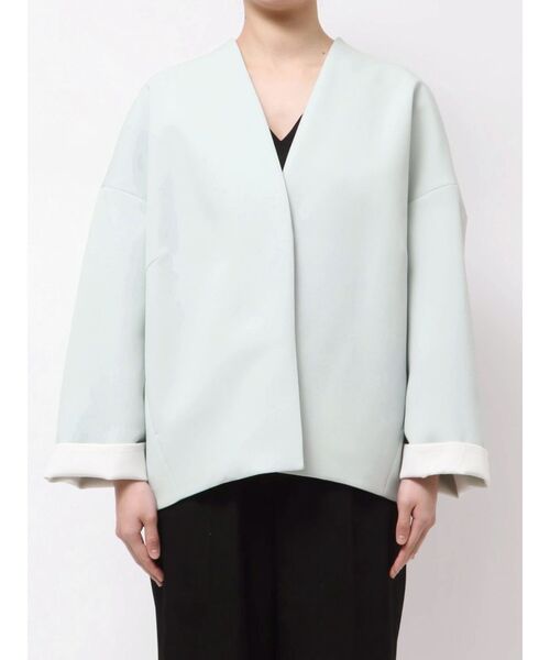 ELENDEEK（エレンディーク）の「フォルムショートコート（その他アウター・レディース・ミント/ライトベージュ/ブラック・FREE）」の4枚目の写真