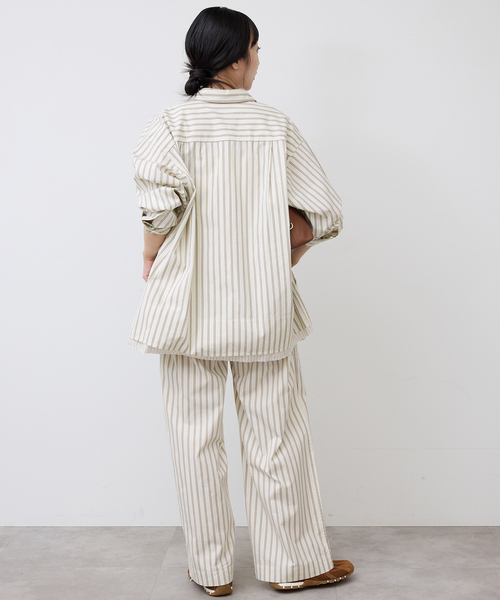 SLOBE IENA(スローブイエナ)の「ストライプレイヤーシャツ(シャツ/ブラウス・レディース・ブルー系その他/ベージュ・FREE)」の14枚目の写真