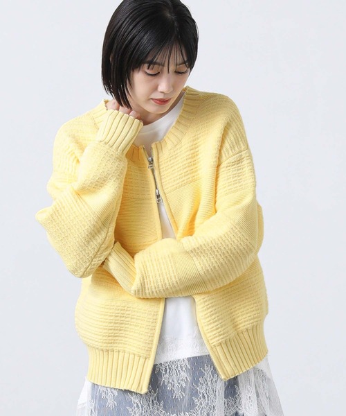 Gready Brilliant(グレディブリリアン)の「タック編みZIP2WAYニット(ニット/セーター・レディース・イエロー/オフホワイト・FREE)」の15枚目の写真