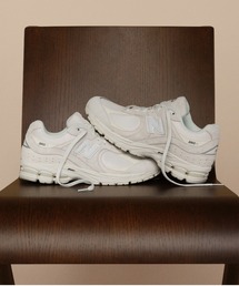 New Balance(�j���[�o�����X)��2002R(�X�j�[�J�[)
