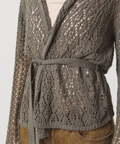 ATTISESSION(アティセッション)の「<ATTISESSION>フーディー ニット カーディガン(カーディガン/ボレロ・レディース・ブラック/オリーブ・FREE)」の14枚目の写真