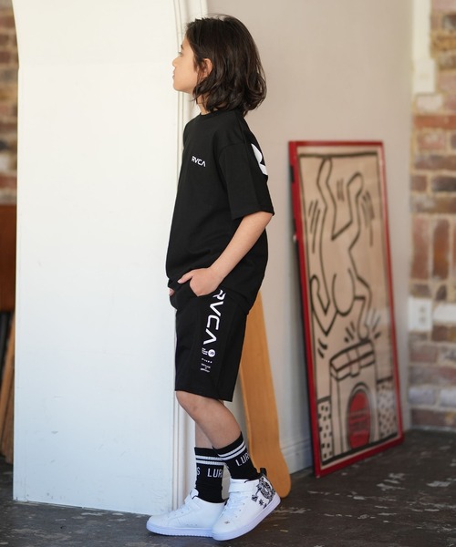 RVCA(ルーカ)の「RVCA/ルーカ ハーフパンツ 吸水速乾ショーツ BG045600(その他パンツ・キッズ・ブラック/ベージュ・150cm/140cm/160cm/130cm)」の17枚目の写真