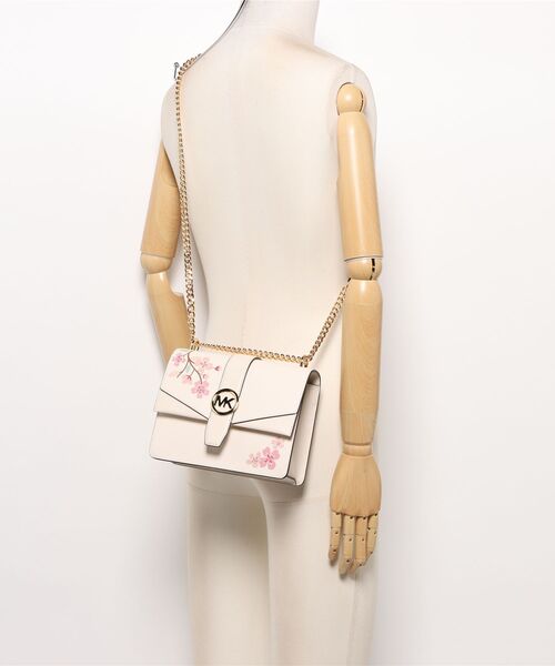 MICHAEL KORS(マイケルコース)の「GREENWICH エンブリッシュ クロスボディ スモール(ショルダーバッグ・レディース・ベージュ系その他・FREE)」の5枚目の写真