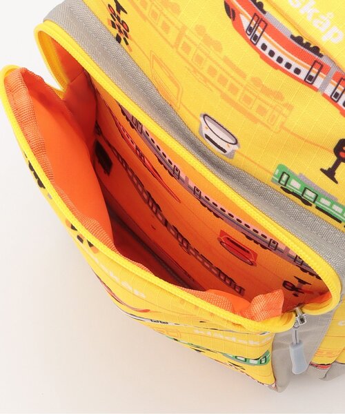 kladskap（クレードスコープ）の「電車総柄リュック（バックパック/リュック・キッズ・ブルー/イエロー・S/SS/M）」の5枚目の写真