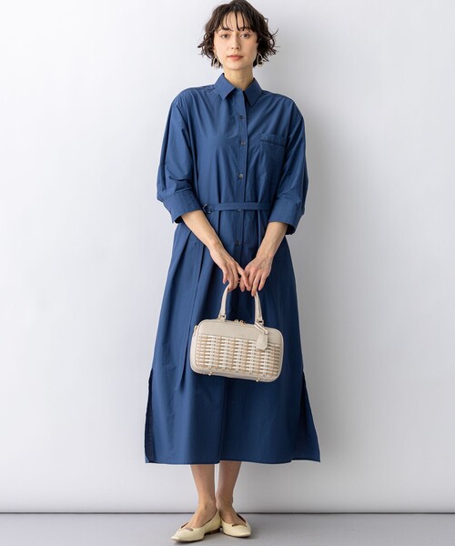 23区 L(ニジュウサンクオオキイサイズ)の「ナイロンコットンタフタ シャツワンピース(シャツワンピース・レディース・ダークブラウン系/ダルブルー系/ブラウン系・44/46/48)」の7枚目の写真