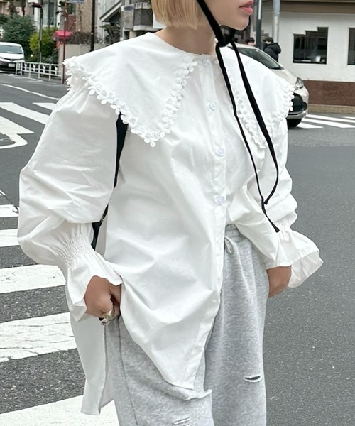 Alley Tokyo(アリートーキョー)の「お花モチーフBig衿ブラウス(シャツ/ブラウス・レディース・オフホワイト/サックスブルー・FREE)」の12枚目の写真
