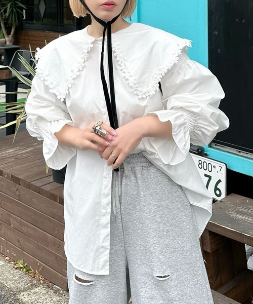 Alley Tokyo(アリートーキョー)の「お花モチーフBig衿ブラウス(シャツ/ブラウス・レディース・オフホワイト/サックスブルー・FREE)」の14枚目の写真