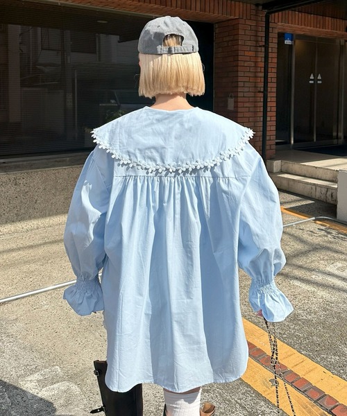 Alley Tokyo(アリートーキョー)の「お花モチーフBig衿ブラウス(シャツ/ブラウス・レディース・オフホワイト/サックスブルー・FREE)」の19枚目の写真