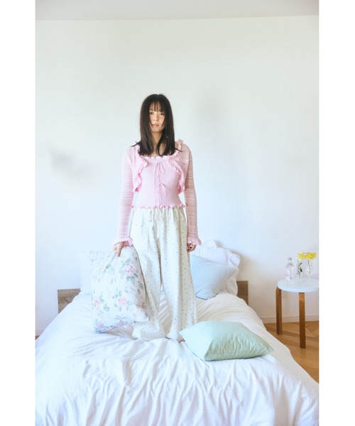 FURFUR（ファーファー）の「キャミソールセットカーディガン（カーディガン/ボレロ・レディース・グリーン/ホワイト/ピンク・F）」の4枚目の写真