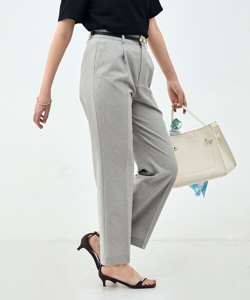 NOLLEY’S Sophi(ノーリーズソフィ)の「《セットアップ対応》ウォッシャブルブリーザブルシャンブレーセミワイドパンツ(その他パンツ・レディース・ネイビー/ベージュ/ライトグレー・34/36/38)」の7枚目の写真