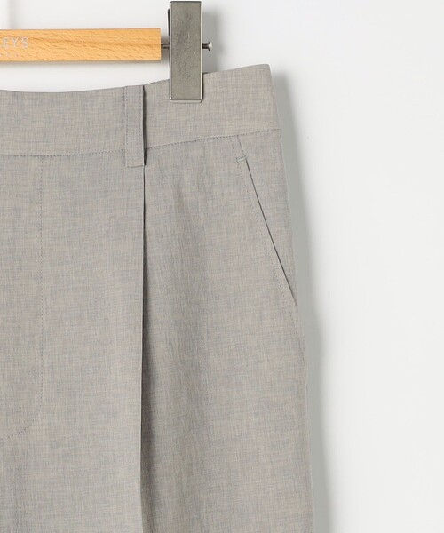 NOLLEY’S Sophi(ノーリーズソフィ)の「《セットアップ対応》ウォッシャブルブリーザブルシャンブレーセミワイドパンツ(その他パンツ・レディース・ネイビー/ベージュ/ライトグレー・34/36/38)」の18枚目の写真