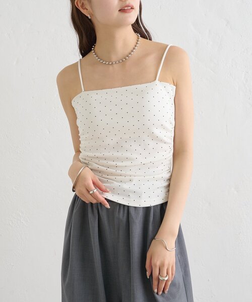 mystic(ミスティック)の「パット付きサイドギャザードットキャミソール(キャミソール・レディース・チャコールグレー/グレー/オフホワイト・FREE)」の5枚目の写真