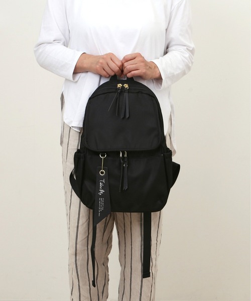 BACKYARD FAMILY(バックヤードファミリー)の「TakeMe Airy 10pocket(バックパック/リュック・レディース・ベージュ/ネイビー/グレー/ブラック・FREE)」の8枚目の写真