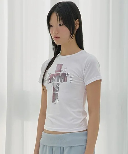 Ada.(エイダ)の「◇FANCYCLUB◇ブランド直輸入正規品/クロス キラ Tシャツ CROSS KIRA TEE(Tシャツ/カットソー・レディース・ホワイト/ブラック・FREE)」の3枚目の写真