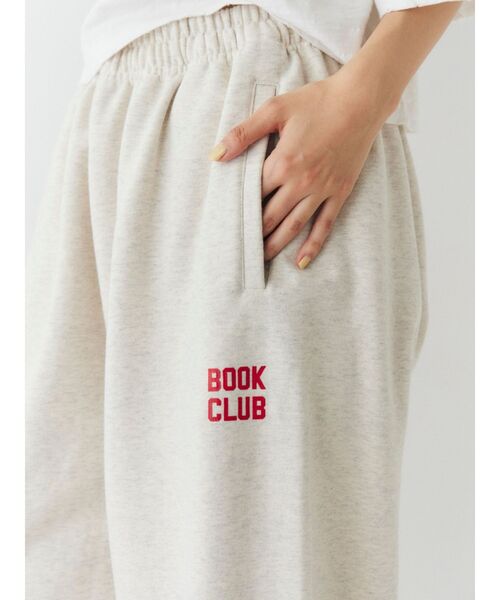 Ungrid（アングリッド）の「BOOK CLUB別注スウェットパンツ（スウェットパンツ・レディース・アイボリー/ネイビー・FREE）」の12枚目の写真
