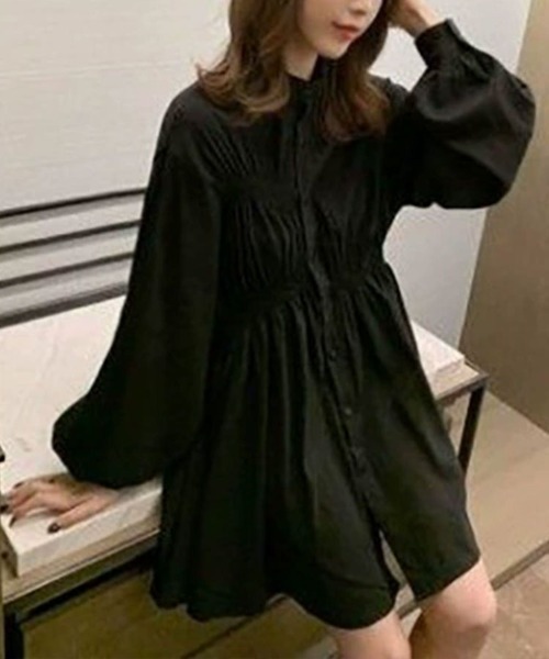 SallyLunn(サリーラン)の「アシンメトリーシャーリングワンピース(ワンピース・レディース・ホワイト/ブラック・LARGE/MEDIUM)」の1枚目の写真