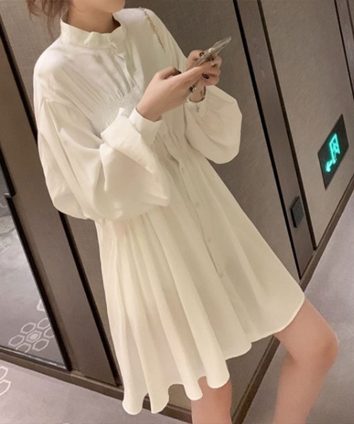 SallyLunn(サリーラン)の「アシンメトリーシャーリングワンピース(ワンピース・レディース・ホワイト/ブラック・LARGE/MEDIUM)」の3枚目の写真