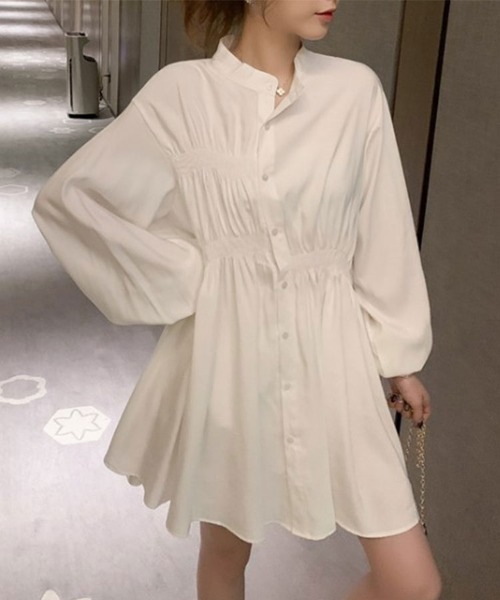 SallyLunn(サリーラン)の「アシンメトリーシャーリングワンピース(ワンピース・レディース・ホワイト/ブラック・LARGE/MEDIUM)」の5枚目の写真