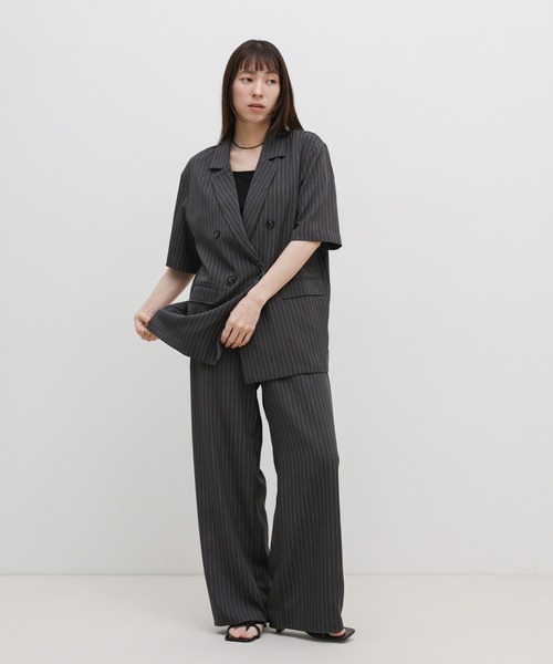 select MOCA(セレクトモカ)の「ピンストライプイージーパンツ【セットアップ対応可】(その他パンツ・レディース・ベージュ/チャコールグレー・FREE)」の7枚目の写真