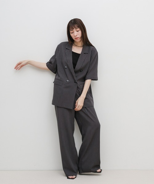 select MOCA(セレクトモカ)の「ピンストライプイージーパンツ【セットアップ対応可】(その他パンツ・レディース・ベージュ/チャコールグレー・FREE)」の8枚目の写真
