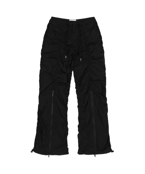 FANCY CLUB(ファンシークラブ)の「ローレイズナイロンシェリングパンツ (ブラック) F25ZD974(その他パンツ・レディース・その他・ONE)」の4枚目の写真