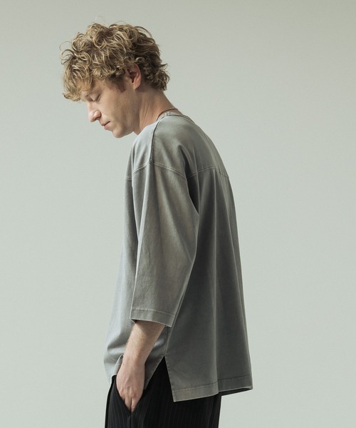 SLICK(スリック)の「【SLICK/スリック】Pigment Dye Football T-Shirt/ピグメントダイ フットボールTシャツ(Tシャツ/カットソー・メンズ・ライトグレー/ブラック・3/2/1)」の15枚目の写真