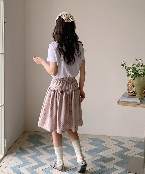 Aelina(エリナ)の「ドット柄ショートAラインスカート(スカート・レディース・ブラック/ピンク/ベージュ・L/M/S)」の11枚目の写真