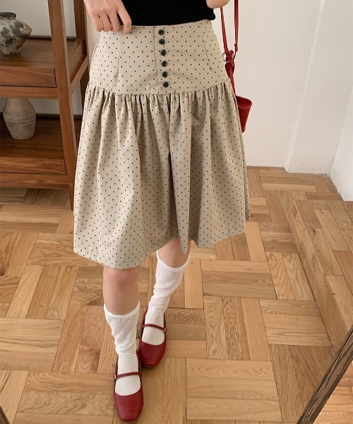 Aelina(エリナ)の「ドット柄ショートAラインスカート(スカート・レディース・ブラック/ピンク/ベージュ・L/M/S)」の6枚目の写真