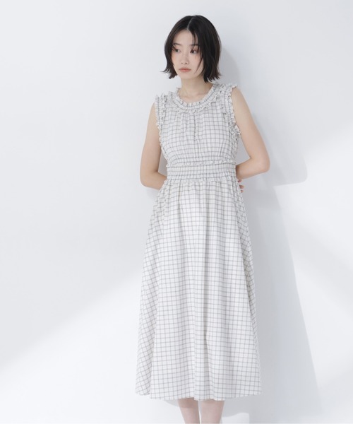 NATURAL BEAUTY BASIC（ナチュラルビューティーベーシック）の「チェックシャーリングワンピース（ワンピース・レディース・ホワイト系その他/ブラック系その他2・P/S/MEDIUM/SMALL）」の2枚目の写真