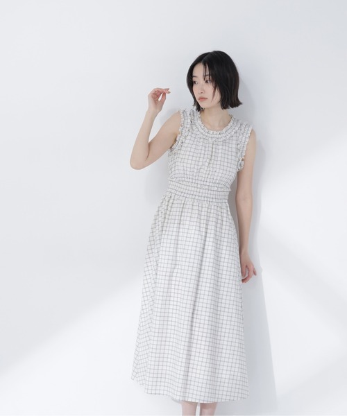 NATURAL BEAUTY BASIC（ナチュラルビューティーベーシック）の「チェックシャーリングワンピース（ワンピース・レディース・ホワイト系その他/ブラック系その他2・P/S/MEDIUM/SMALL）」の4枚目の写真
