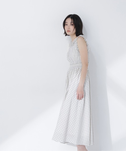 NATURAL BEAUTY BASIC（ナチュラルビューティーベーシック）の「チェックシャーリングワンピース（ワンピース・レディース・ホワイト系その他/ブラック系その他2・P/S/MEDIUM/SMALL）」の6枚目の写真