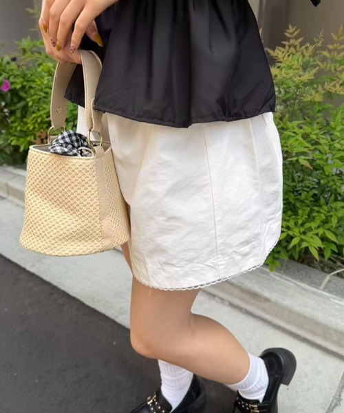 mebole（メボレ）の「ハイウエストレースショートパンツ（その他パンツ・レディース・ブラック/ホワイト・FREE）」の7枚目の写真