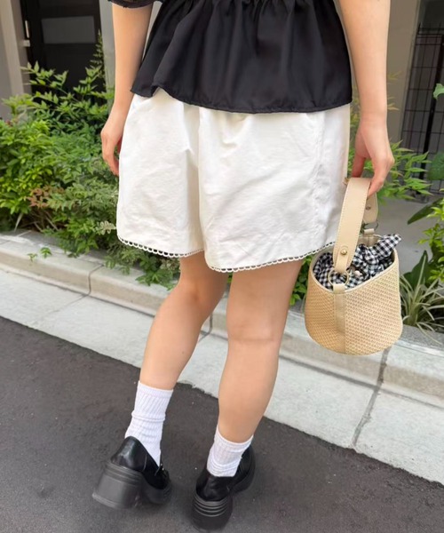 mebole（メボレ）の「ハイウエストレースショートパンツ（その他パンツ・レディース・ブラック/ホワイト・FREE）」の9枚目の写真