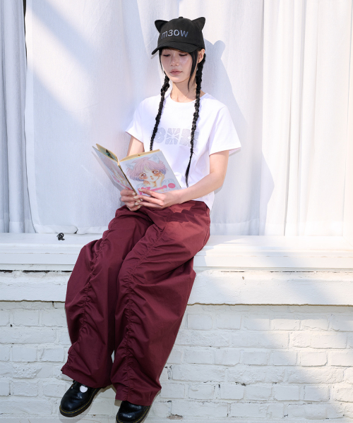ITZAVIBE(イッザバイブ)の「LACE LAYERED WIDE PANTS - BURGUNDY(その他パンツ・レディース・その他・MEDIUM/LARGE)」の4枚目の写真