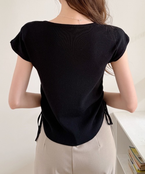 Ada.(エイダ)の「サイドドロスト Vネック フレンチスリーブ カットソー ◎(Tシャツ/カットソー・レディース・ブラック/ホワイト×ブラック/ホワイト・FREE)」の11枚目の写真