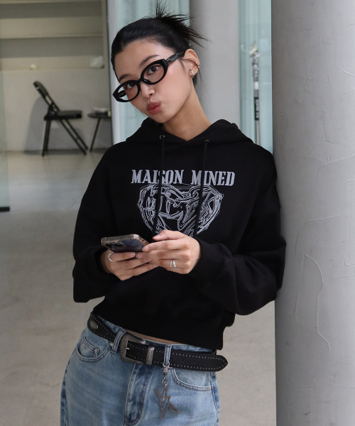 (W) Doodle Heart Crop Hoodie — дамское укороченное худи с рисунком сердца, черное