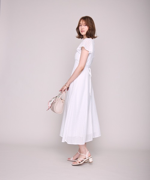 MISCH MASCH(ミッシュマッシュ)の「2026春夏新作 パイピングバルファスレースワンピース(ワンピース・レディース・ブラック/ライトグレー/ホワイト/レッド・M/S)」の9枚目の写真