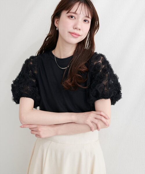 natural couture（ナチュラルクチュール）の「フラワーレースパフスリーブT（Tシャツ/カットソー・レディース・オフホワイト/ブラック・FREE）」の10枚目の写真