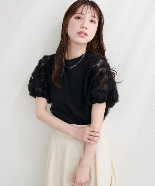 natural couture（ナチュラルクチュール）の「フラワーレースパフスリーブT（Tシャツ/カットソー・レディース・オフホワイト/ブラック・FREE）」の11枚目の写真