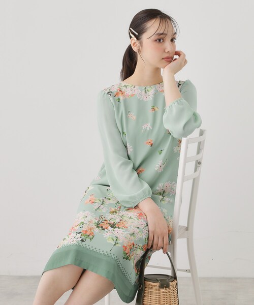 Sunauna(スーナウーナ)の「【co creation and yours/SS~L】多色花柄プリントワンピース(ワンピース・レディース・グリーン系その他2/ネイビー系/パープル系5・40/38/36/34)」の8枚目の写真