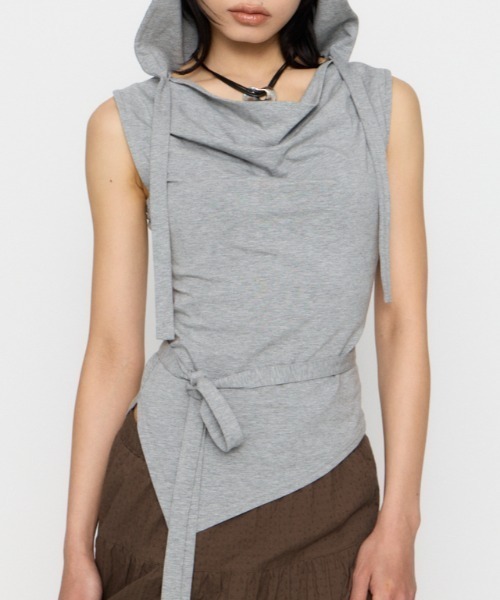 LAGUA GEM（ラグアジェム）の「DRAPE HOODIE CUT トップス（タンクトップ・レディース・杢グレー/ホワイト/ブラック・FREE）」の3枚目の写真