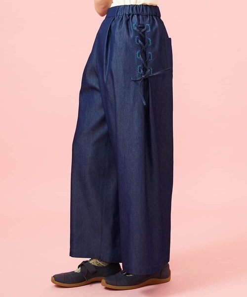 Jocomomola（ホコモモラ）の「Flor デニム 刺繍入りレースアップワイドパンツ（デニムパンツ・レディース・ネイビー/ブルー・42/40）」の18枚目の写真