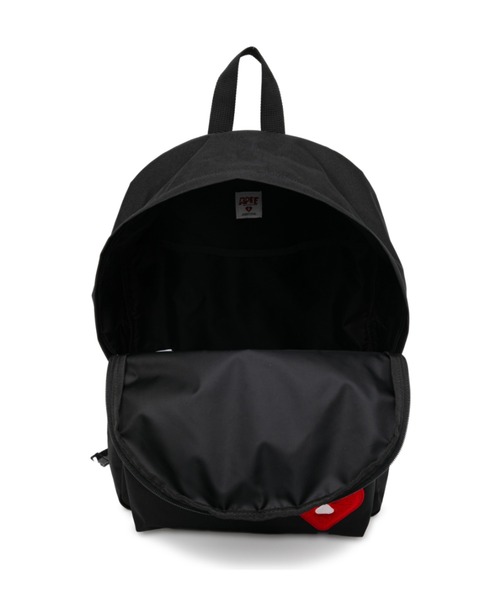 APEE BY A BATHING APE（エイピーバイアベイシングエイプ）の「HEART BADGE BACKPACK（バックパック/リュック・レディース・ブルー/レッド/ブラック・FREE）」の13枚目の写真
