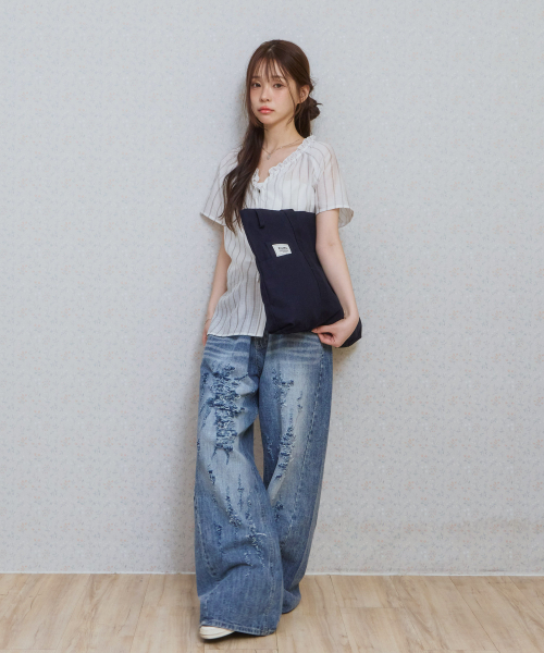KIJIKO(キジコ)の「ke207. Frill Stripe Shirring Blouse Ivory(シャツ/ブラウス・レディース・アイボリー・FREE)」の4枚目の写真