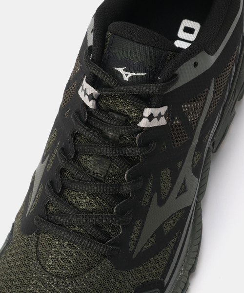 MIZUNO(ミズノ )の「MIZUNO WAVE DAICHI LS D1GA2610-03(スニーカー・メンズ・カーキ・26cm/26.5cm/27.5cm/28cm/27cm)」の6枚目の写真