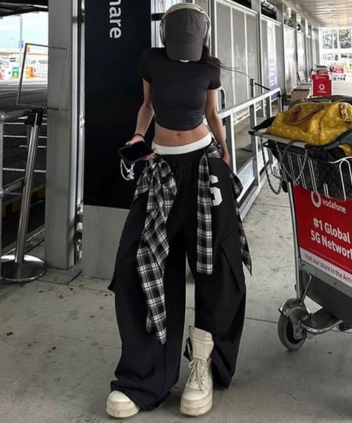 meJane(ミージェーン)の「ワイドシルエットシャカパン チェック柄ベルト付き(その他パンツ・レディース・ブラック・L/M)」の3枚目の写真