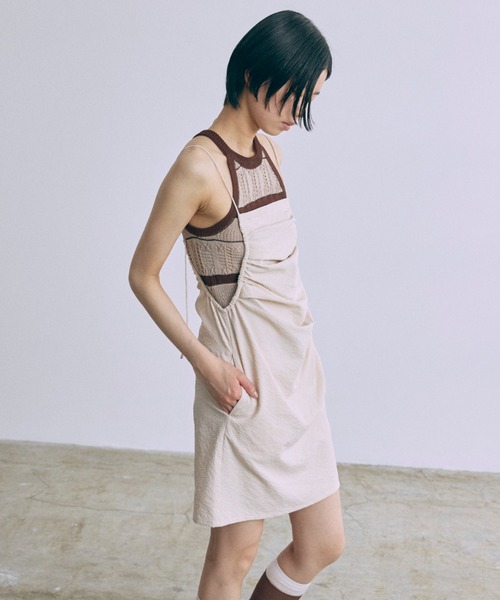 EN NEUME(エンノイム)の「Sheer Stripe Racerback Knit Camisole(キャミソール・レディース・ベージュ/グレー/バーガンディー・FREE)」の3枚目の写真